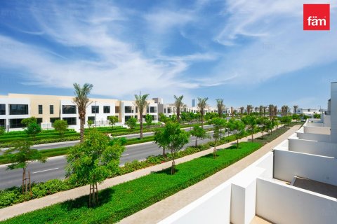 Vila di Dubai, UAE 4 bilik tidur, 266.7 meter persegi № 717943 - foto 3