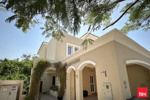 Vila u gradu Dubai, UAE 3 spavaće sobe, 324.9 m2 Br. 708011
