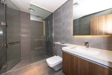 Villa til salg i Abu Dhabi, UAE 4 soveværelser, 697 kvm № 700631 - foto 7