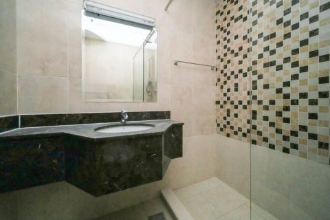 Зняти в оренду квартиру в Al Furjan, Дубай, ОАЕ 2 спальні, 127м2, № 658830 - фото 22