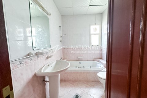Вилла Абу-Даби, БАӘ-да 9 жатын бөлмелер, 962 м² № 629916 - фото 4