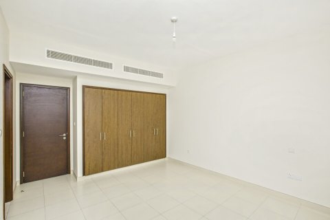 Vila u Reem, Dubai, UAE 3 spavaćih soba, 243 m2 Br. 677304 - fotografija 2