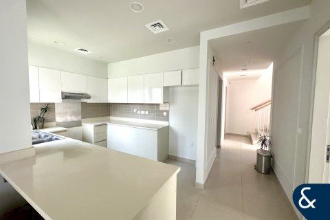 Villa para arrendamento em Dubai Hills Estate, Dubai, EAU 4 quartos, 229 m2 № 668567 - foto 4