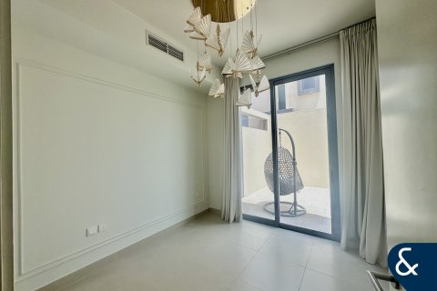 Villa para arrendamento em Dubai Hills Estate, Dubai, EAU 4 quartos, 229 m2 № 668567 - foto 6