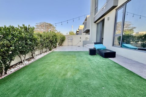 Vila u Dubai Hills Estate, UAE 4 spavaćih soba, 279 m2 Br. 701728 - fotografija 27