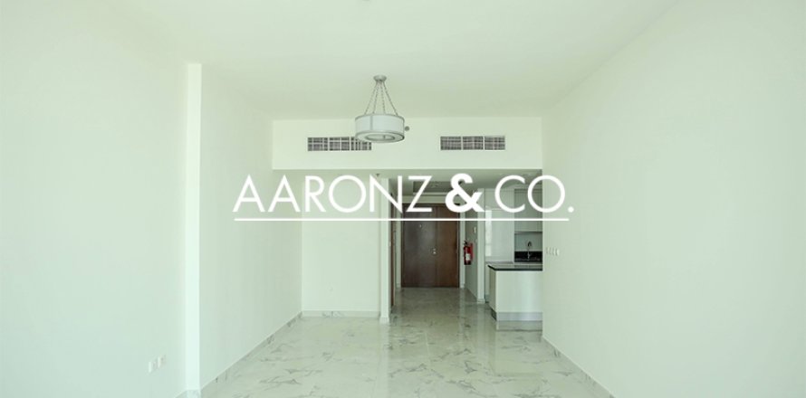 Appartement à Business Bay, Dubai, EAU: 2 chambres, 128 m2 № 701725