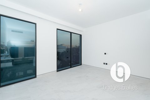 Villa in Tilal Al Ghaf, Dubai, UAE 4 bedrooms, 377 sq.m. № 701727 - photo 16