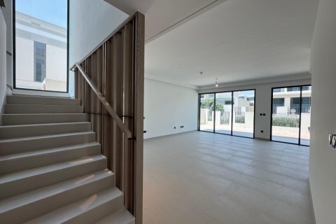 Villa in Tilal Al Ghaf, Dubai, UAE 4 bedrooms, 373 sq.m. № 701727 - photo 2