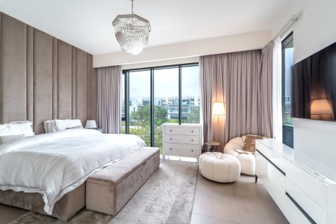 Vila u gradu Dubai, UAE 4 spavaće sobe, 432 m2 Br. 734136 - Slika 8