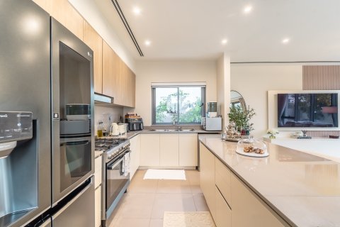 Vila u gradu Dubai, UAE 4 spavaće sobe, 432 m2 Br. 734136 - Slika 7