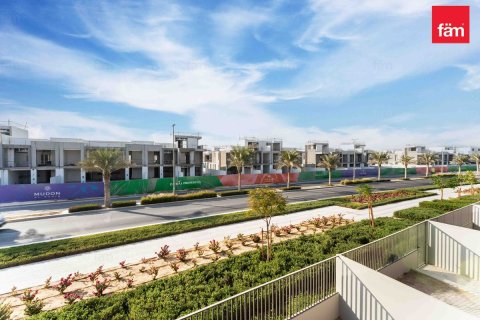 Townhouse de închiriat în Dubai, EAU 3 dormitoare, 168.5 mp. №655748 - poză 2