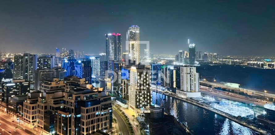 Appartement in Business Bay, Dubai, VAE 1 slaapkamer, 89.56 vr.m. nr 746251