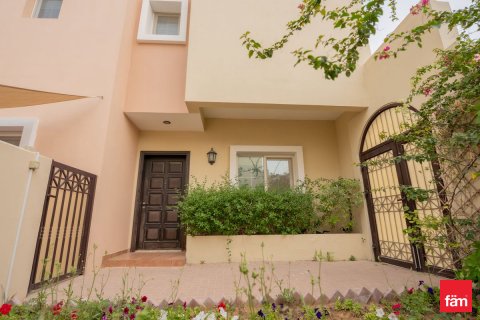 Villa in Dubai, UAE 3 bedrooms, 361.7 sq.m. № 702484 - photo 27