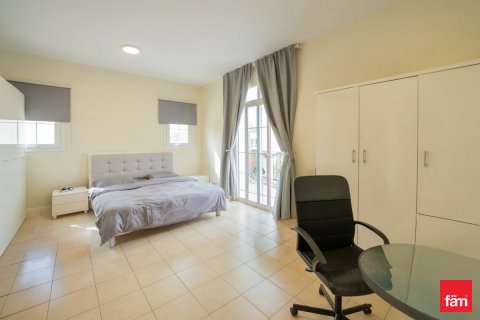 Villa in Dubai, UAE 3 bedrooms, 361.7 sq.m. № 702484 - photo 6