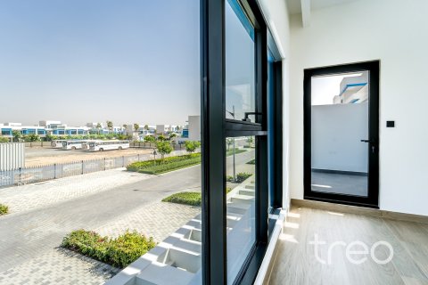 Villa til leje i Damac Lagoons, Dubai, UAE 3 soveværelser, 186.92 kvm № 733744 - foto 17