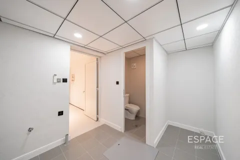 Villa til salgs i Dubai, Emiratene 4 soverom, 322 kvm Nr. 658564 - Foto 7