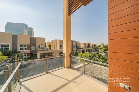 Villa til salgs i Dubai, Emiratene 4 soverom, 322 kvm Nr. 658564 - Foto 19