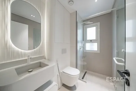 Villa til salgs i Dubai, Emiratene 4 soverom, 322 kvm Nr. 658564 - Foto 9