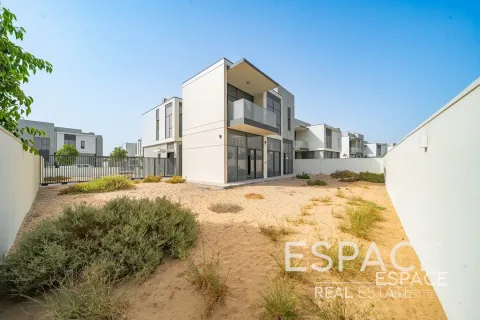 Vilă de vânzare în Al Furjan, Dubai, EAU 4 dormitoare, 376 mp.  №658565 - poză 1