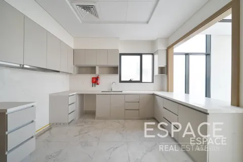 Vilă de vânzare în Al Furjan, Dubai, EAU 4 dormitoare, 376 mp.  №658565 - poză 7