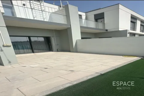 Villetta a schiera in affitto a Al Furjan, Dubai, EAU 3 camere da letto, 244 mq. № 658570 - foto 2