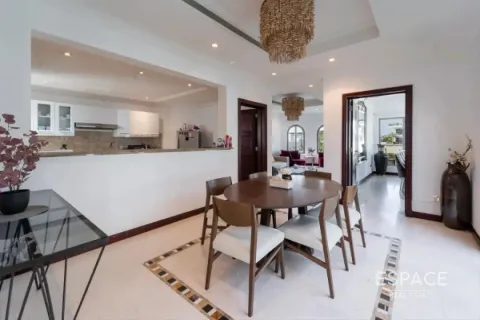 Vila v Palm Jumeirah, Dubai, SAE 3 ložnice, 623 m² Č.: 658568 - fotografie 2