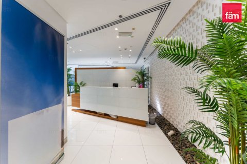 Oficiu de închiriat în Business Bay, Dubai, EAU 147.2 mp. №723257 - poză 3