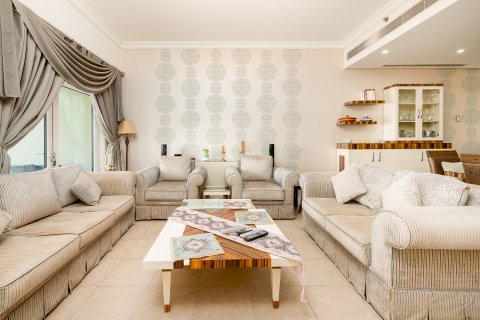 阿联酋 Dubai Palm Jumeirah 待售 : 2 卧, 185.61 平方米 , 编号749038 - 照片 8
