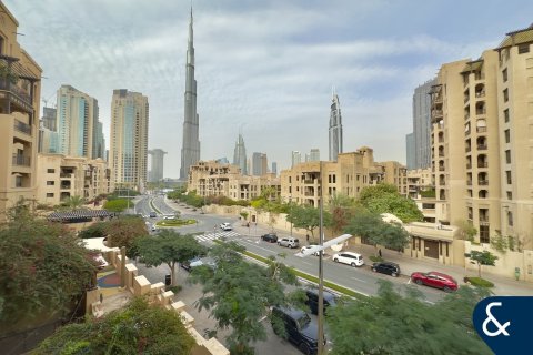 Apartmán v Old Town, Dubai, SAE 2 spálne, 130 m2 č. 688893