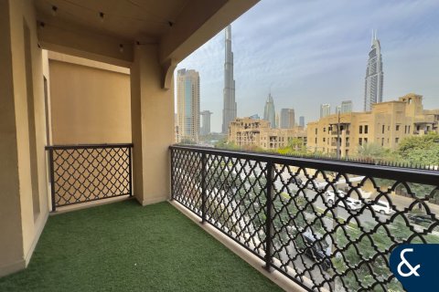Appartamento in affitto a Old Town, Dubai, EAU 2 camere da letto, 130 mq. № 688893 - foto 9