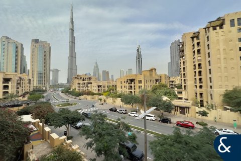 Appartamento in affitto a Old Town, Dubai, EAU 2 camere da letto, 130 mq. № 688893 - foto 11