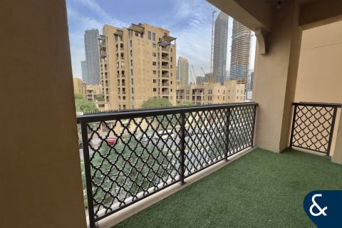 Appartamento in affitto a Old Town, Dubai, EAU 2 camere da letto, 130 mq. № 688893 - foto 10