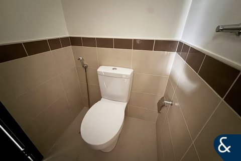 Appartement te huur in Downtown Dubai (Downtown Burj Dubai), Dubai, VAE 1 slaapkamer, 74 vr.m., nr 688904 - foto 16