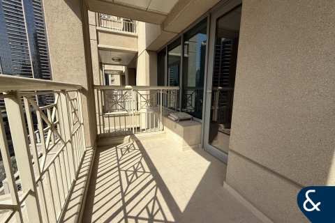 Appartement te huur in Downtown Dubai (Downtown Burj Dubai), Dubai, VAE 1 slaapkamer, 74 vr.m., nr 688904 - foto 3