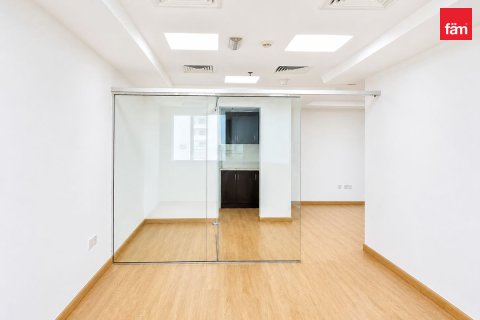 Зняти в оренду офіс в Аль-Барша, Дубай, ОАЕ 64м2, № 754810 - фото 6