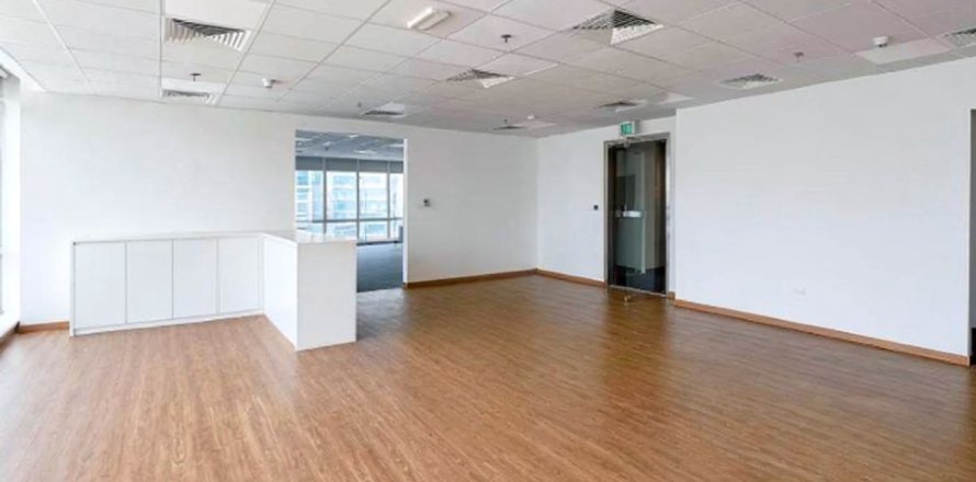 Escritório em Dubai, EAU 120 m2 № 754811