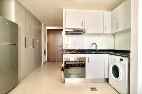 Al Furjan, Dubai, UAE의 판매용 아파트 35제곱미터 번호 766384 - 사진 2