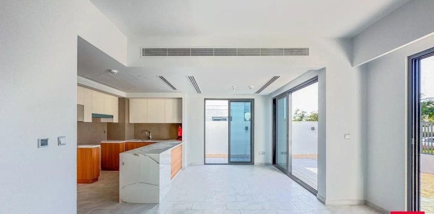 Dubai, BAE’de townhouse 3 yatak odası, 160.9 m&sup2; No 668735