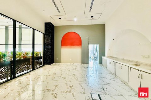 Trgovina u Dubai, UAE 73 m2 Br. 668731 - fotografija 5