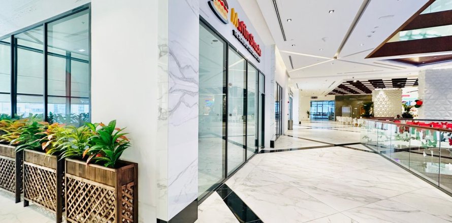 Магазин в Дубай, ОАЕ 73м2 № 668731