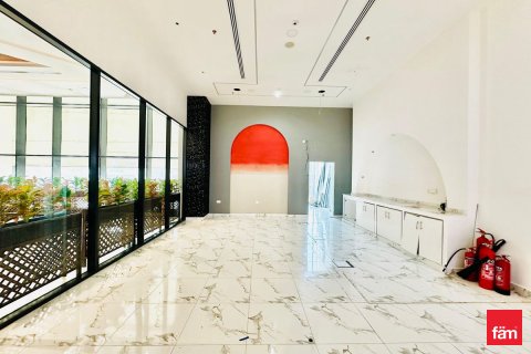 Trgovina u Dubai, UAE 73 m2 Br. 668731 - fotografija 3