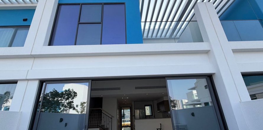 Townhouse sa Dubai, UAE 4 silid-tulugan, 211.5 sq.m. № 668732