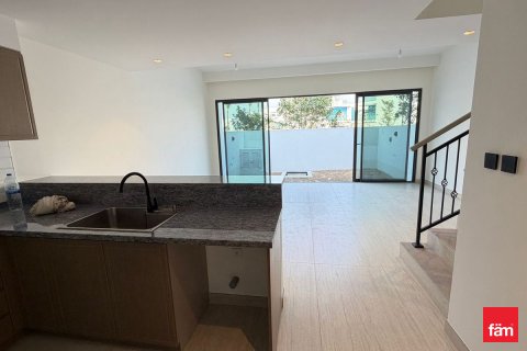 Townhouse sa Dubai, UAE 4 silid-tulugan, 211.5 sq.m. № 668732 - larawan 4