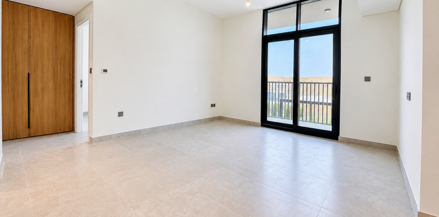 Apartment in Jumeirah Village Triangle, Dubai, UAE 2 bedrooms, 95.77 sq.m. № 759872