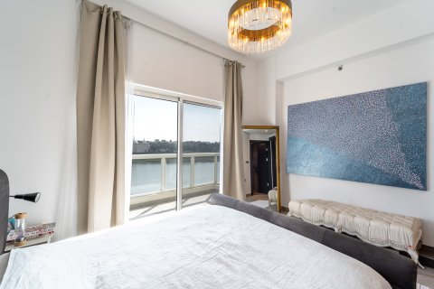 Apartment in Jumeirah Islands, Dubai, UAE 3 bedrooms, 297 sq.m. № 751348 - photo 8