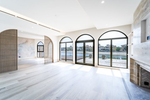 Villa à vendre à Palm Jumeirah, Dubai, EAU 4 chambres, 465 m2 № 751351 - photo 10