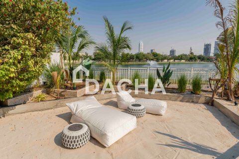 Villa till försäljning i Meadows, Dubai, UAE 5 sovrum, 332 kvm Nr. 720564 - fotografi 6