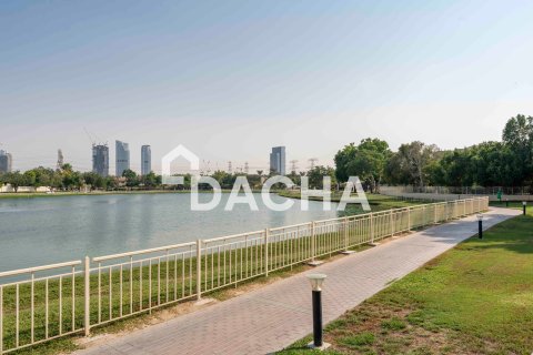 Villa till försäljning i Meadows, Dubai, UAE 5 sovrum, 332 kvm Nr. 720564 - fotografi 4
