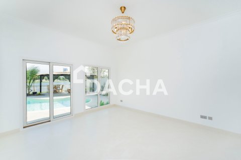 Villa till försäljning i Meadows, Dubai, UAE 5 sovrum, 332 kvm Nr. 720564 - fotografi 10
