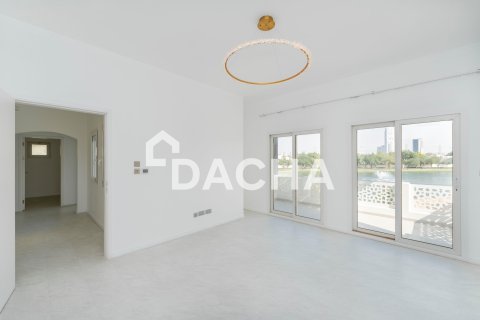 Villa till försäljning i Meadows, Dubai, UAE 5 sovrum, 332 kvm Nr. 720564 - fotografi 17